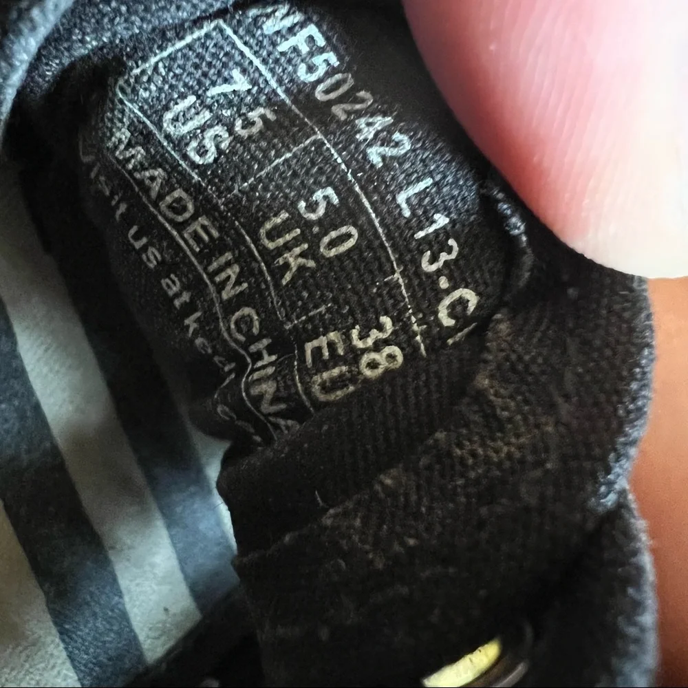 Kate spade black‎ mesh fishnet sneakers slides size 7.5